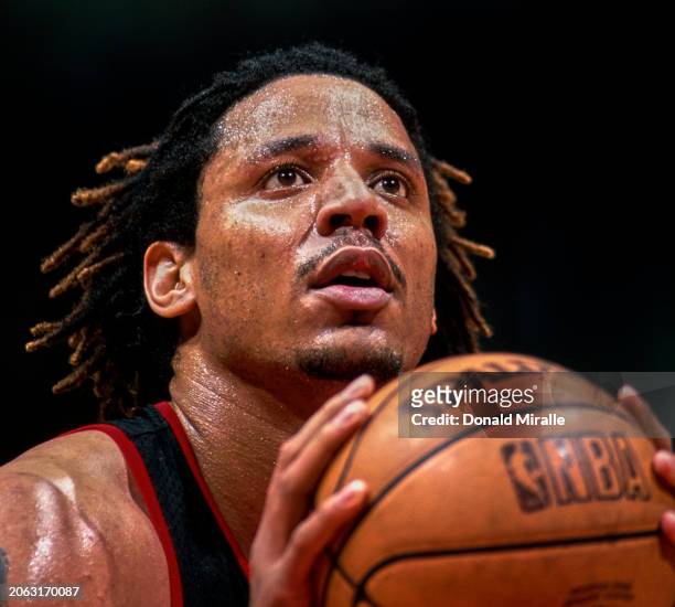 Brian Grant, Power Forward, Center and Small Forward prepares to make a free throw shot to the basket during the NBA Pacific Division basketball game...