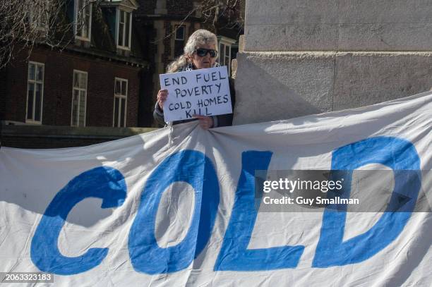 2,896 Poor Family Uk Stock Photos, High-Res Pictures, and Images