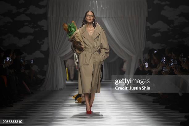 Model walks the runway at the Moschino fashion show during the Milan Fashion Week Womenswear Fall/Winter 2024-2025 on February 22, 2024 in Milan,...