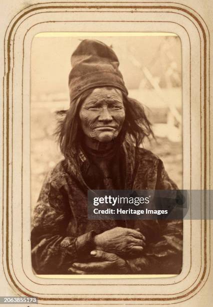 Inga Matsdotter Sjålsa, 76 years old, Sjokksjokk's Sami village, Jokkmokk's sn, 1868. From Lotten von Düben's photo album with motifs from the...