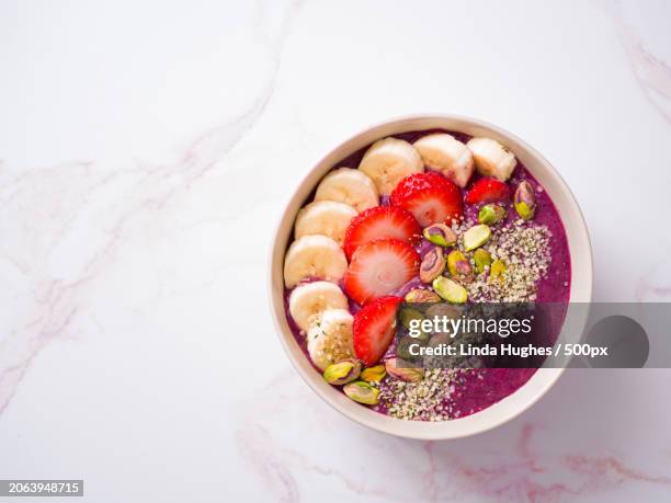 high angle view of breakfast in bowl on table,aldie,virginia,united states,usa - pistas 個照片及圖片檔