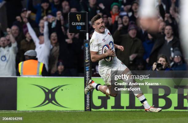 George Furbank of England runs in to score a try during the Guinness Six Nations 2024 match between England and Ireland at Twickenham Stadium on...