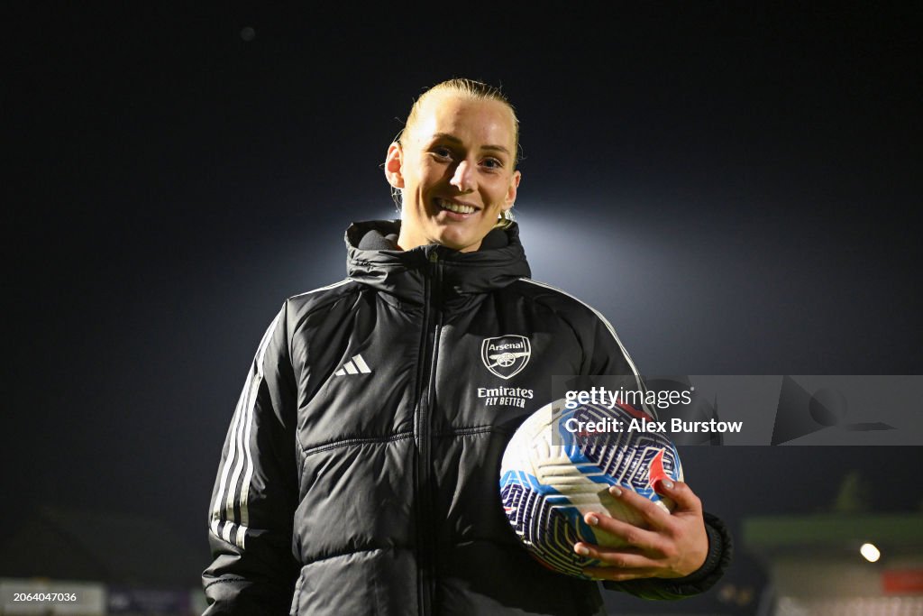 Arsenal v Aston Villa - FA Women's Continental Tyres League Cup Semi Final