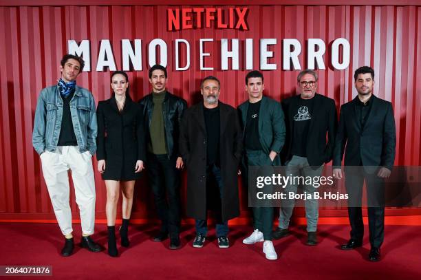 Enric Auquer, Natalia de Molina, Chino Darín, Eduard Fernández, Jaime Lorente, Sergi López and Lluís Quílez attend the presentation of "Mano De...