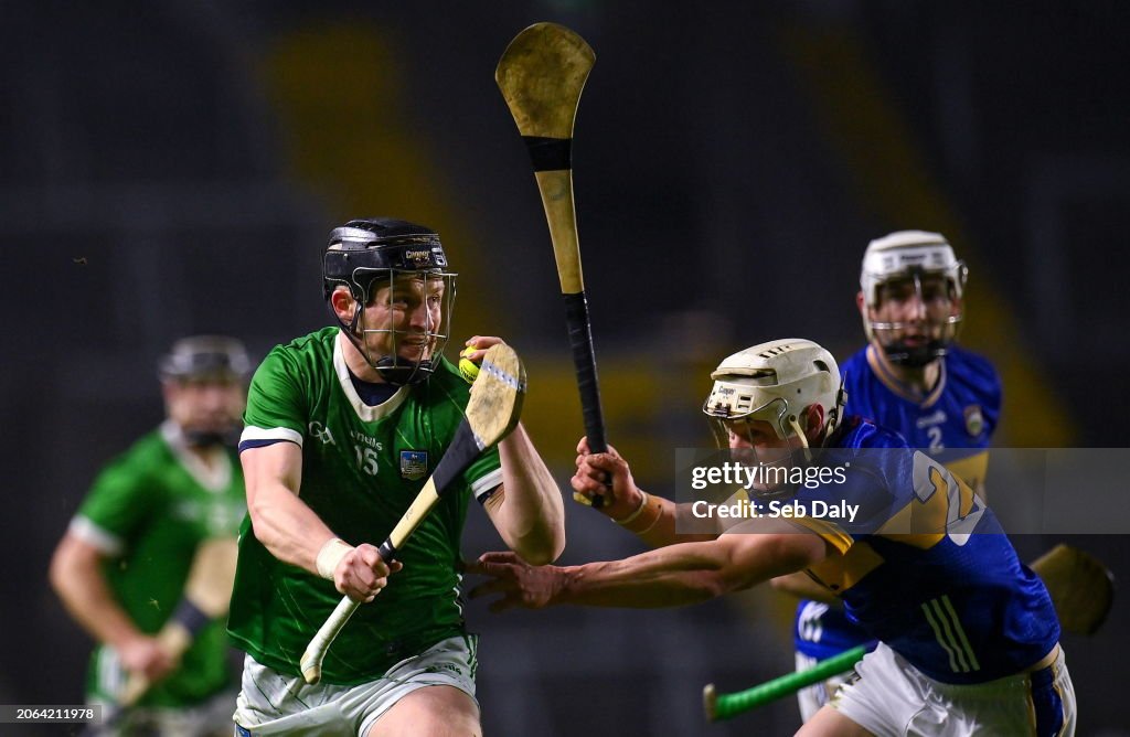 Huling Limerick Cork , Ireland - 9 March 2024; Peter Casey of Limerick in action ...