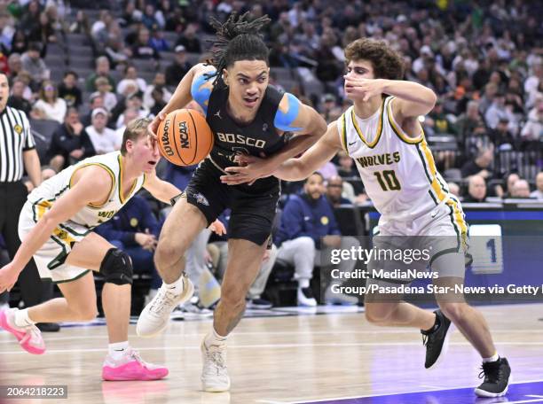 Basket San Ramon 98 Elzie Stock Photos, High-Res Pictures, and Images - Getty Images