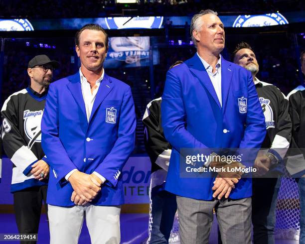 Brad Richards and Dave Andreychuk are inducted in to Tampa Bay Lightning Hall of Fame before the game between the Tampa Bay Lightning against the...