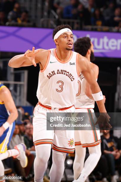 Keldon Johnson of the San Antonio Spurs celebrates during the game against the Golden State Warriors on March 9, 2024 at Chase Center in San...