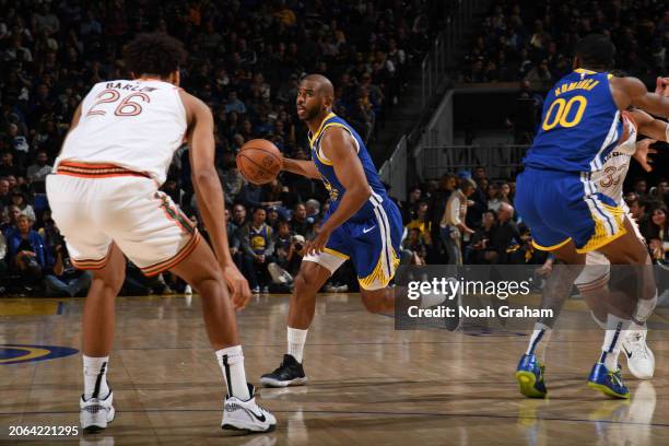 Chris Paul of the Golden State Warriors dribbles the ball during the game against the San Antonio Spurs on MARCH 9, 2024 at Chase Center in San...