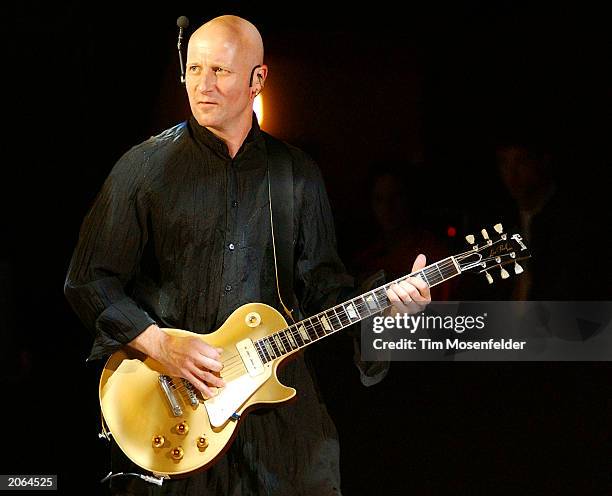 David Rhodes (Guitarist) Photos and Premium High Res Pictures - Getty ...