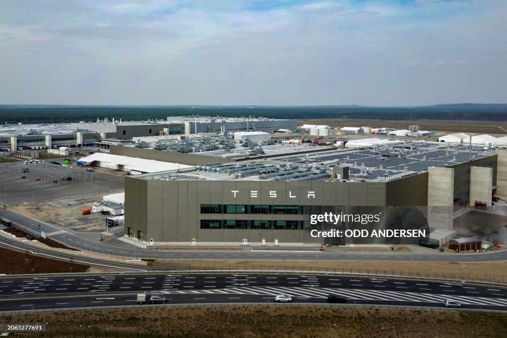 GERMANY-AUTOMOBILE-COMPANY-PRODUCTION-TESLA