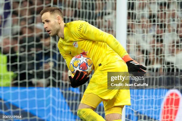Goalkeeper of RB Leipzig Peter Gulacsi during the UEFA Champions League 2023/24 round of 16 second leg match between Real Madrid CF and RB Leipzig at...
