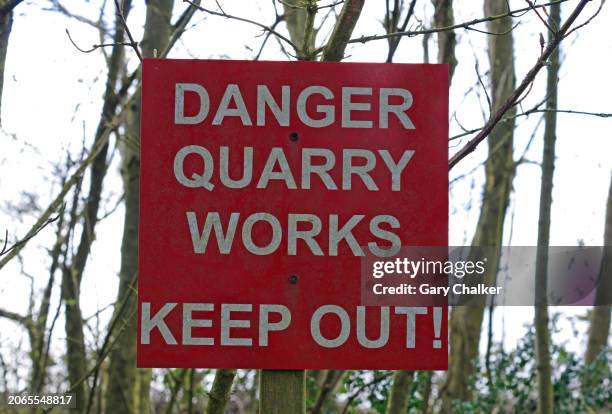 danger sign - keep out sign stock pictures, royalty-free photos & images