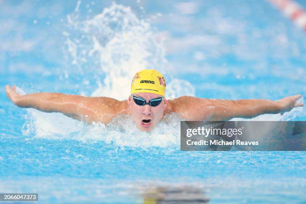 Chase Kalisz competes in the Men's 400 Meter IM heats on Day 2 of the TYR Pro Swim Series Westmont at FMC Natatorium on March 07, 2024 in Westmont,...