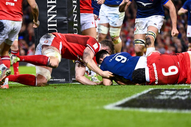 Nolan LE GARREC of France scores his try during the Guiness Men's Six Nations match between Wales and France at Millennium Stadium on March 10, 2024...