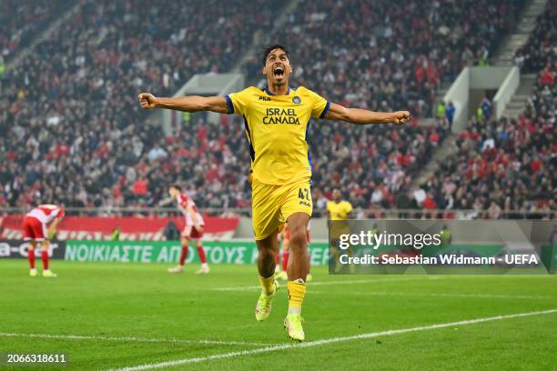 Dor Peretz of Maccabi Tel Aviv celebrates scoring his team's fourth goal during the UEFA Europa Conference League 2023/24 round of 16 first leg match...