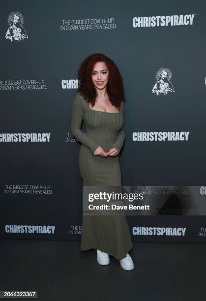 Arabella Raffe Arabella Photos and Premium High Res Pictures - Getty Images