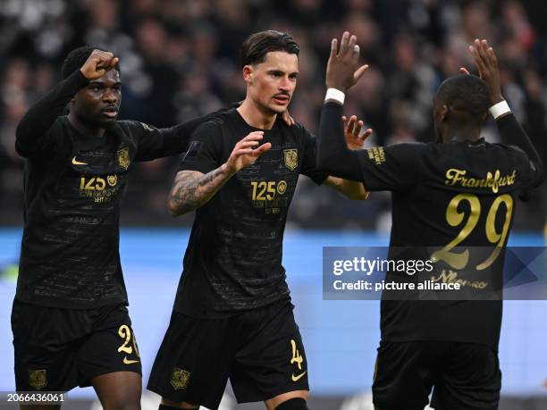 March 2024, Hesse, Frankfurt/Main: Soccer: Bundesliga, Eintracht Frankfurt - TSG 1899 Hoffenheim, matchday 25, at Deutsche Bank Park. Frankfurt's...