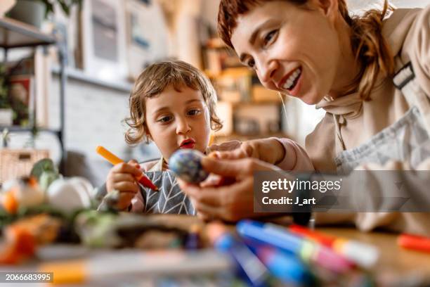 home craft project. - pascua fotografías e imágenes de stock