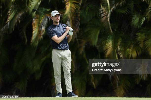 Martin Trainer 1,484 Martin Trainer Golf Stock Photos, High-Res Pictures, and Images ...