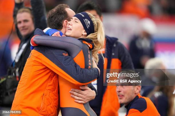 Coach Martin ten Hove, Joy Beune of The Netherlands after competing on the Women's 5000m during the ISU World Speed Skating Allround Championships at...