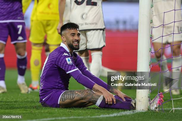 Nicolás Iván González of ACF Fiorentina reacts during the Serie A TIM match between ACF Fiorentina and AS Roma - Serie A TIM at Stadio Artemio...