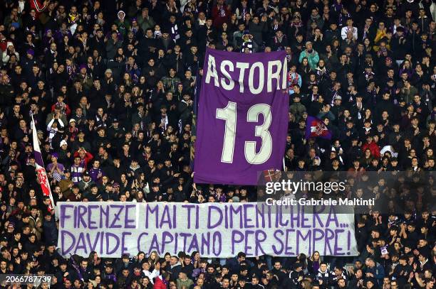 Fans of ACF Fiorentina in memory of Davide Astori former player of ACF Fiorentina during the Serie A TIM match between ACF Fiorentina and AS Roma -...