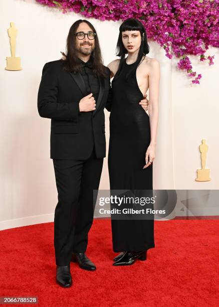 Sean Lennon and Kemp Muhl at the 96th Annual Oscars held at at the Ovation Hollywood on March 10, 2024 in Los Angeles, California.