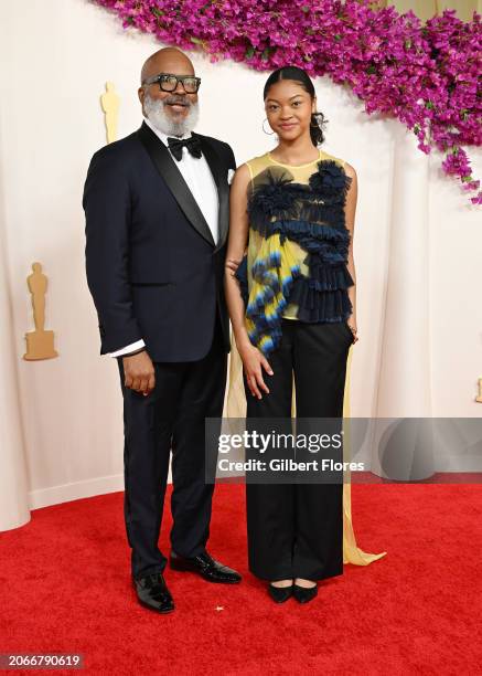David Alan Grier and Luisa Danbi Grier-Kim at the 96th Annual Oscars held at at the Ovation Hollywood on March 10, 2024 in Los Angeles, California.