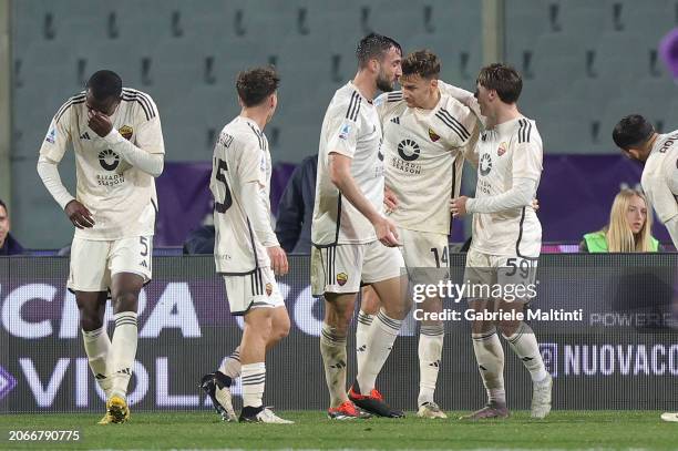 Diego Llorente of AS Roma celebrates after scoring a goal during the Serie A TIM match between ACF Fiorentina and AS Roma - Serie A TIM at Stadio...