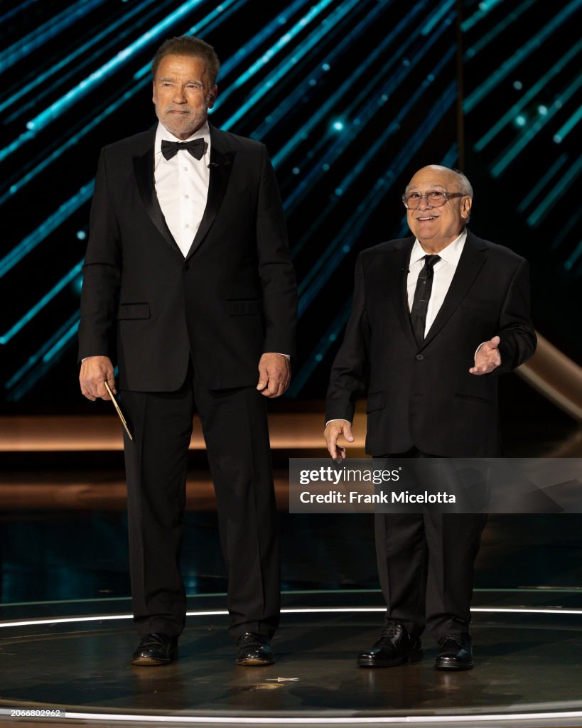 ARNOLD SCHWARZENEGGER, DANNY DEVITO