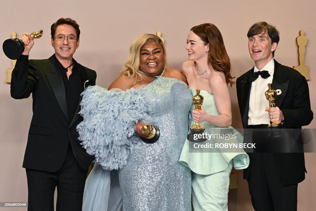 US-ENTERTAINMENT-FILM-AWARD-OSCARS-PRESS ROOM