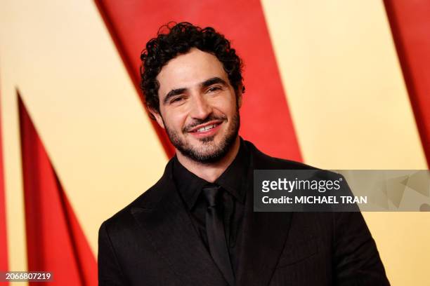 Fashion designer Zac Posen attends the Vanity Fair Oscars Party at the Wallis Annenberg Center for the Performing Arts in Beverly Hills, California,...