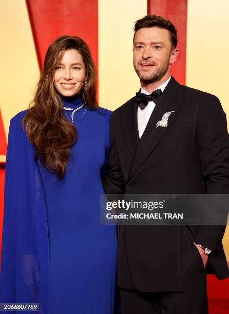 Singer-songwriter Justin Timberlake and his wife actress Jessica Biel attend the Vanity Fair Oscars Party at the Wallis Annenberg Center for the...