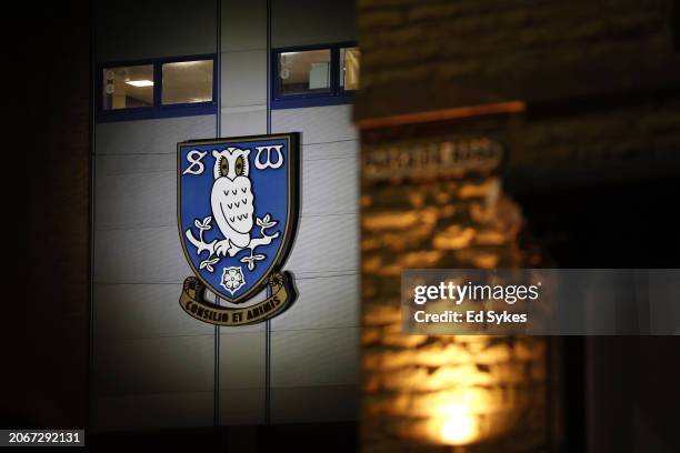 General view outside the stadium of the Sheffield Wednesday club crest before the Sky Bet Championship match between Sheffield Wednesday and Leeds...