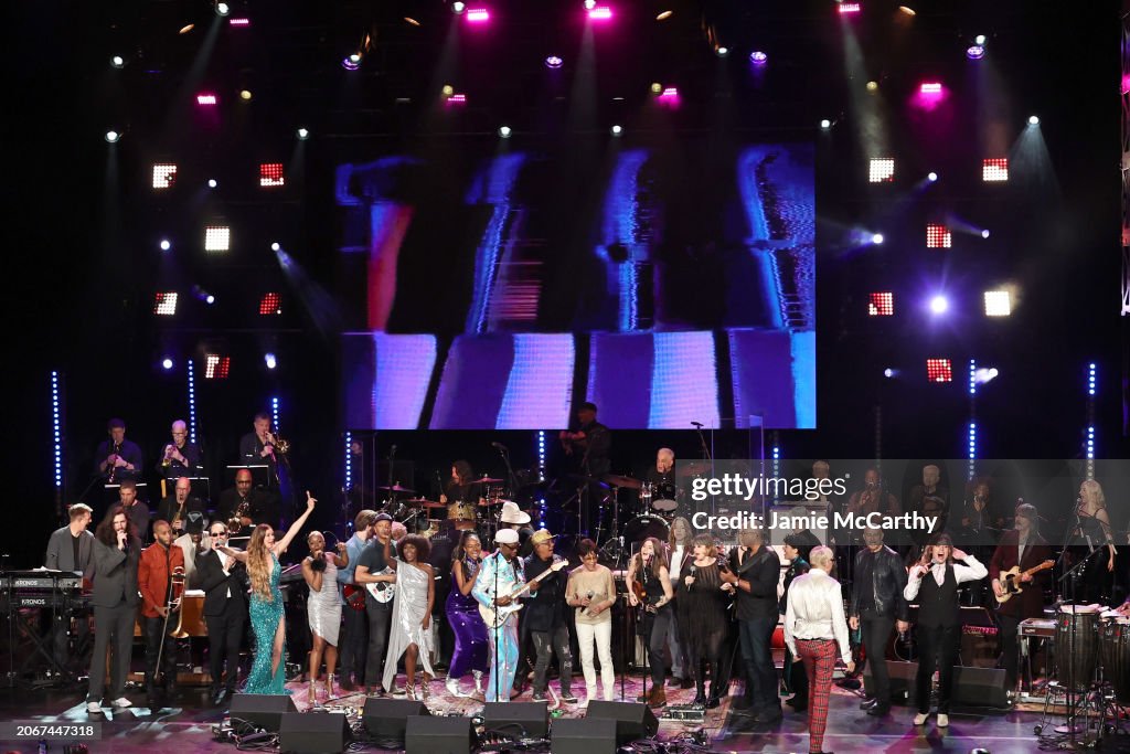 Eighth Annual LOVE ROCKS NYC Benefit Concert For God's Love We Deliver