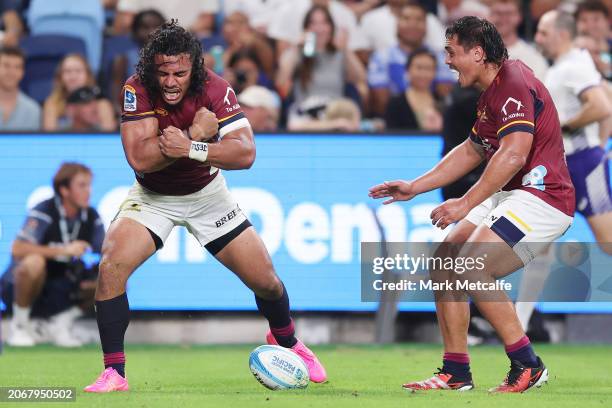 Rob Tanielu Tanielu Tele Photos and Premium High Res Pictures - Getty Images