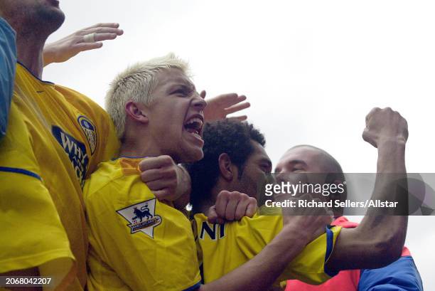 April 10: Alan Smith of Leeds United and Jermaine Pennant of Leeds United celebrate during the Premier League match between Blackburn Rovers and...