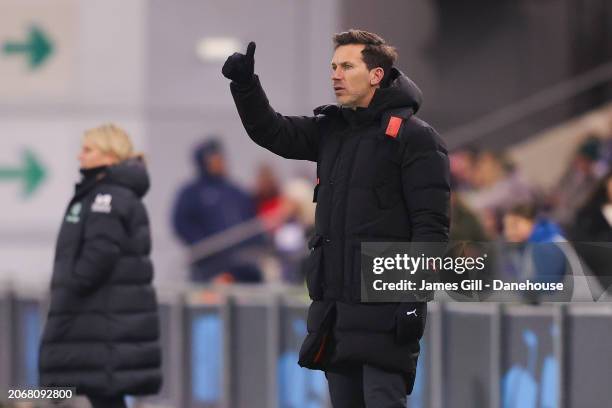 Gareth Taylor, manager of Manchester City, during the FA Women's Continental Tyres League Cup Semi Final match between Manchester City and Chelsea at...