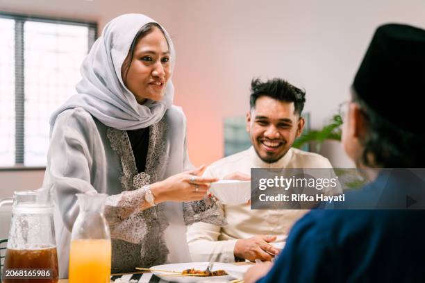 Kampung Raya Hari Raya Kampung Photos and Premium High Res Pictures - Getty Images