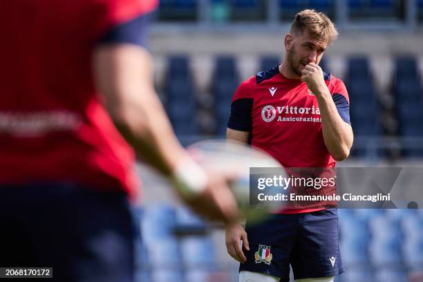 Federico Ruzza Rugby Player 1,410 Italy Rugby Squad Captains Run Stock Photos, High-Res Pictures ...