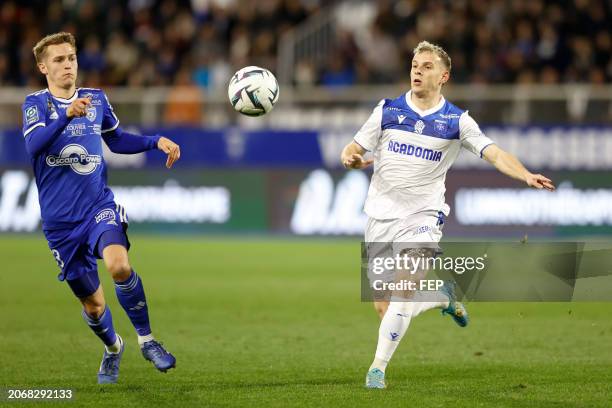 Tom DUCROCQ - 07 Gauthier HEIN during the Ligue 2 BKT match between Association de la Jeunesse Auxerroise and Sporting Club Bastiais at Stade de...