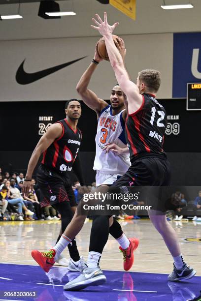 Jacob Toppin of the Westchester Knicks drives to the basket during the game against the South Bay Lakers on March 11, 2024 at UCLA Health Training...