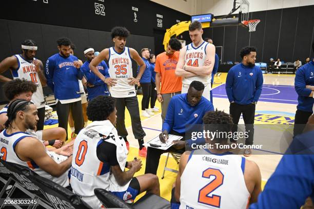 Head Coach DeSagana Diop of the Westchester Knicks huddles his players during the game against the South Bay Lakers on March 11, 2024 at UCLA Health...