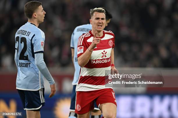 Felix Klaus of Duesseldorf celebrates after scoring his teams first goal during the Second Bundesliga match between Fortuna Düsseldorf and Hamburger...