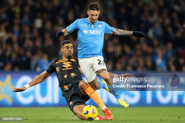 Matteo Politano of SSC Napoli battles for possession with Adam Masina of Torino FC during the Serie A TIM match between SSC Napoli and Torino FC -...