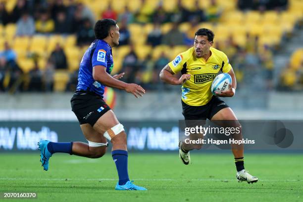 Billy Proctor of the Hurricanes on attack during the round three Super Rugby Pacific match between Hurricanes and Blues at Sky Stadium, on March 09...