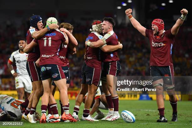 Queensland Reds celebrate victory during the round three Super Rugby Pacific match between Queensland Reds and Chiefs at Suncorp Stadium, on March 09...