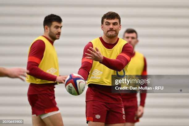 George Furbank of England releases a pass during a training session at Pennyhill Park on March 04, 2024 in Bagshot, England.