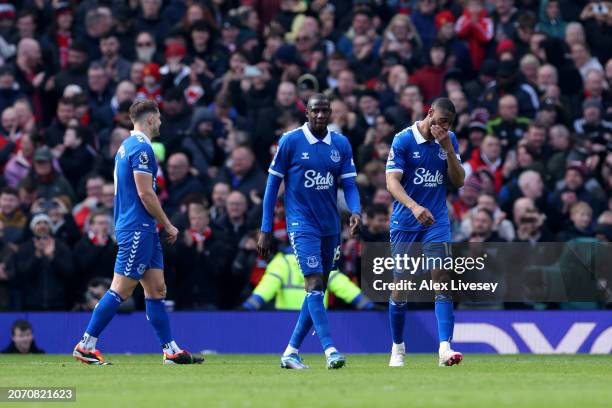 Beto of Everton looks dejected after Marcus Rashford of Manchester United scores his team's second goal from the penalty spot during the Premier...